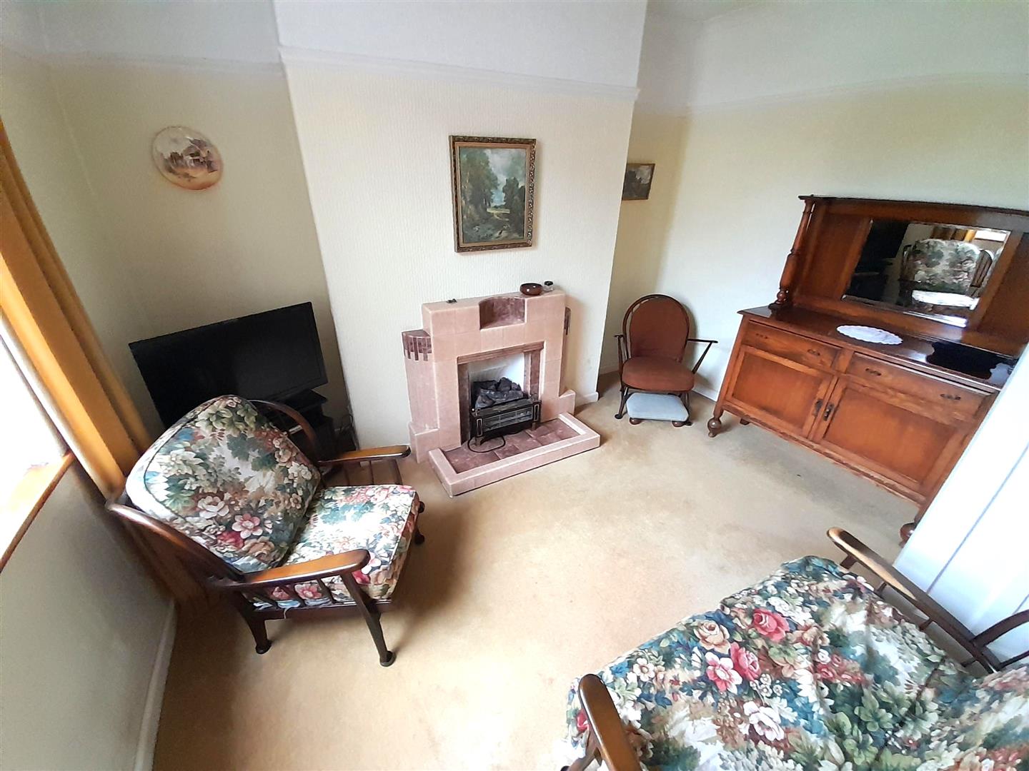 Llwynhendy Road, Llanelli, SA14 9HR